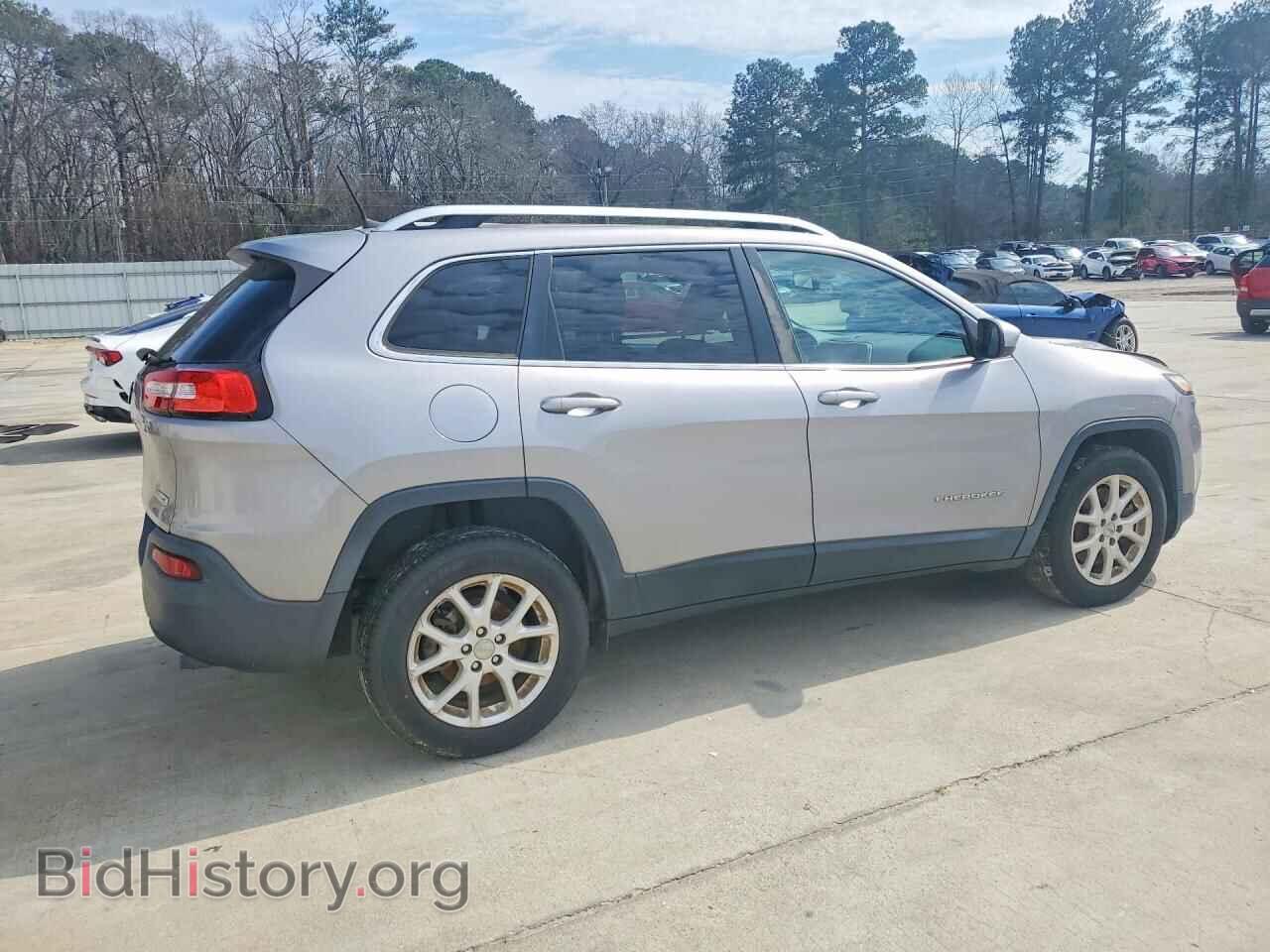 2018 JEEP CHEROKEE - VIN: 1C4PJLCB9JD590493 - Фото 3