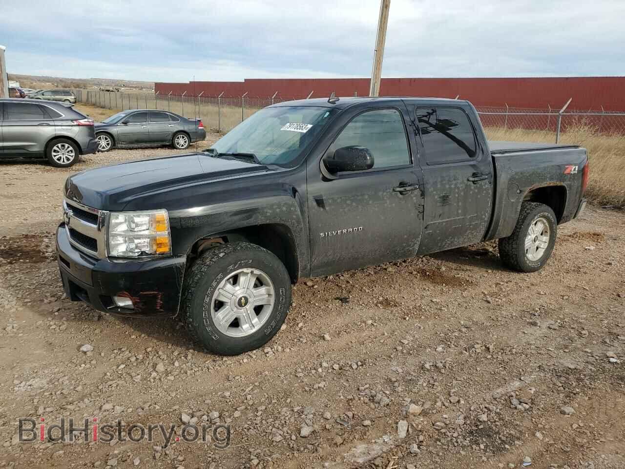 Photo 3GCPKTE38BG289740 - CHEVROLET ALL Models 2011