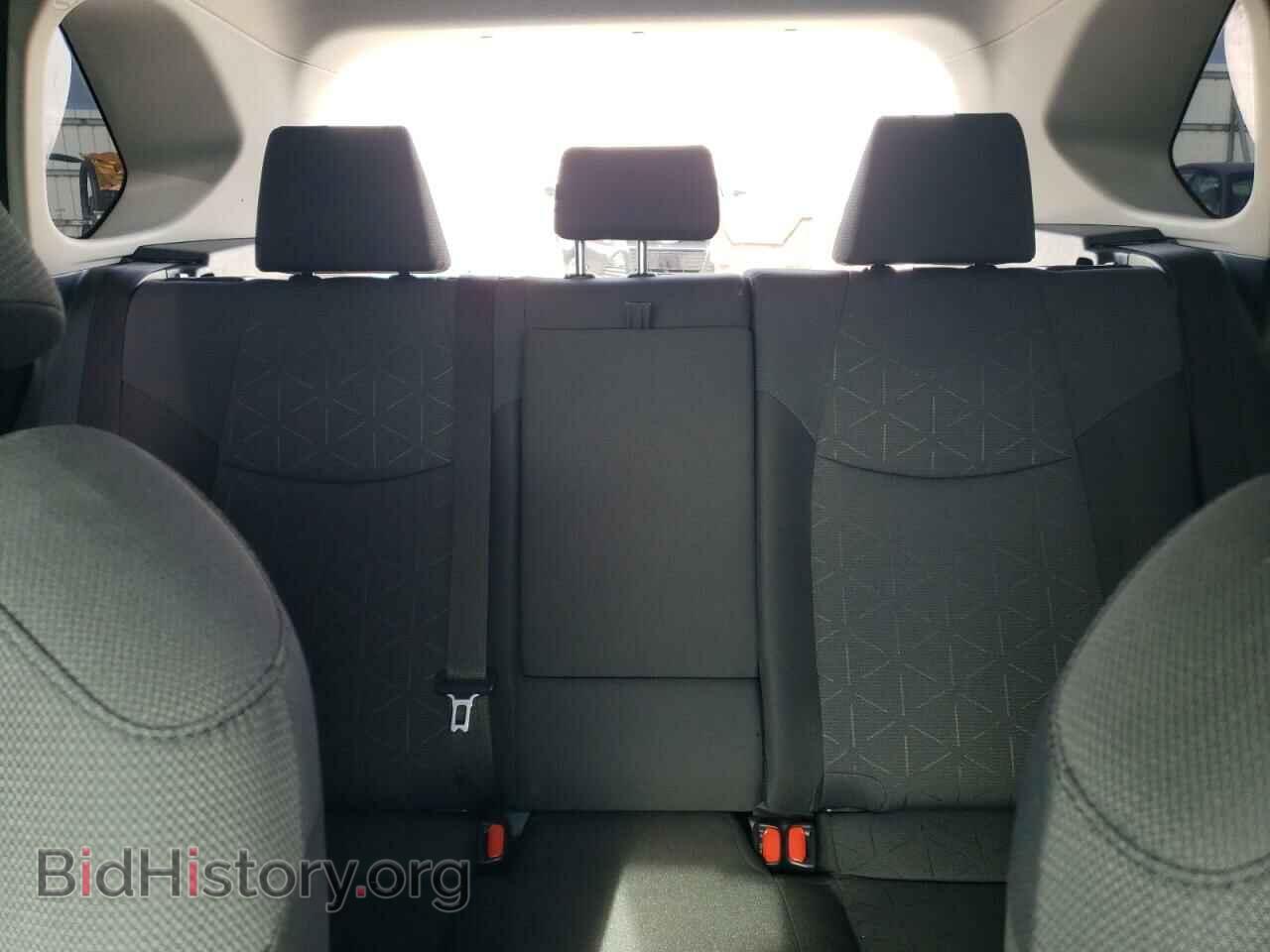 2019 TOYOTA RAV4 - VIN: JTMP1RFV4KD038183 - Фото 10