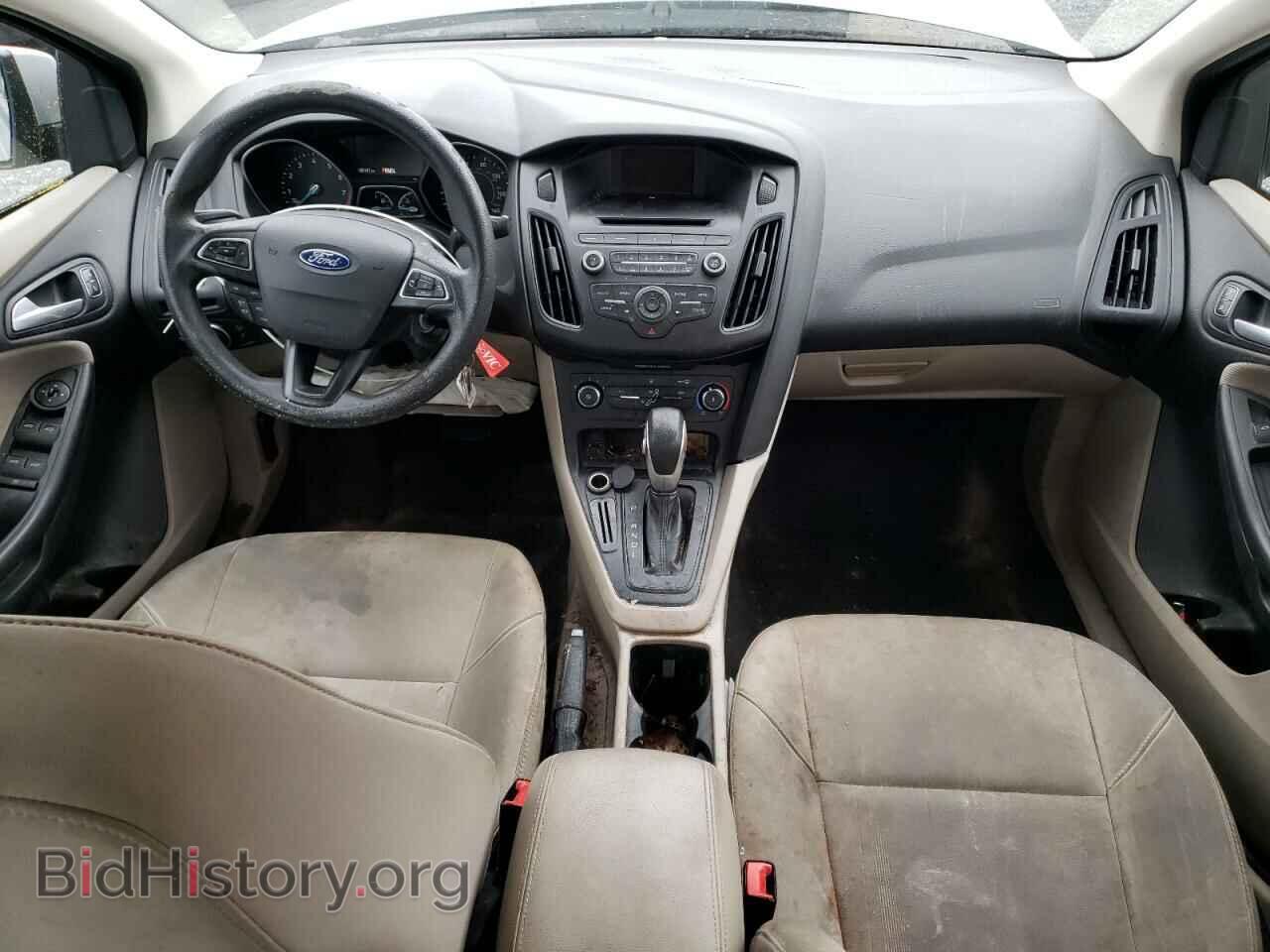 2017 FORD FOCUS - VIN: 1FADP3F29HL323003 - Photo 8