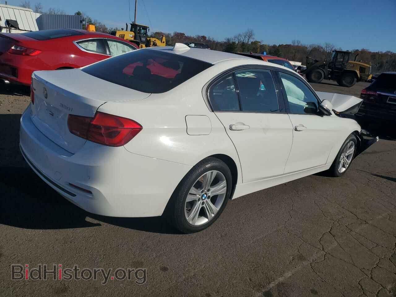 2016 BMW 3 SERIES - VIN: WBA8E3G56GNU01098 - Фото 3
