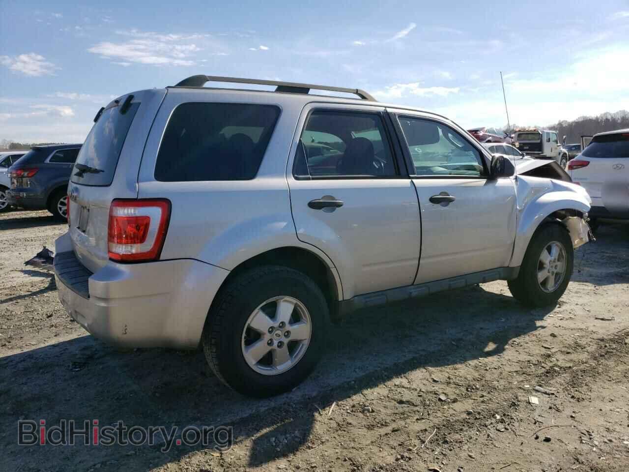 2011 FORD ESCAPE - VIN: 1FMCU9D70BKB09249 - Photo 3