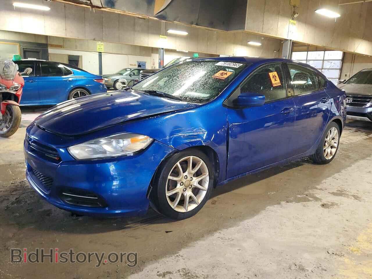 Photo 1C3CDFBA4DD200523 - DODGE DART 2013