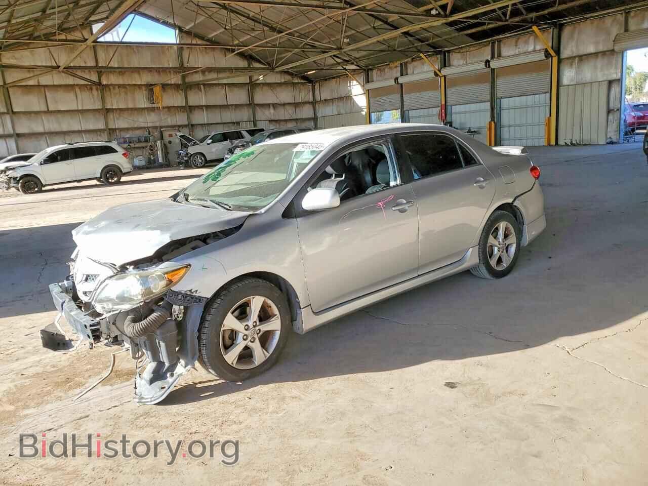 Photo 2T1BU4EEXBC564739 - TOYOTA COROLLA 2011
