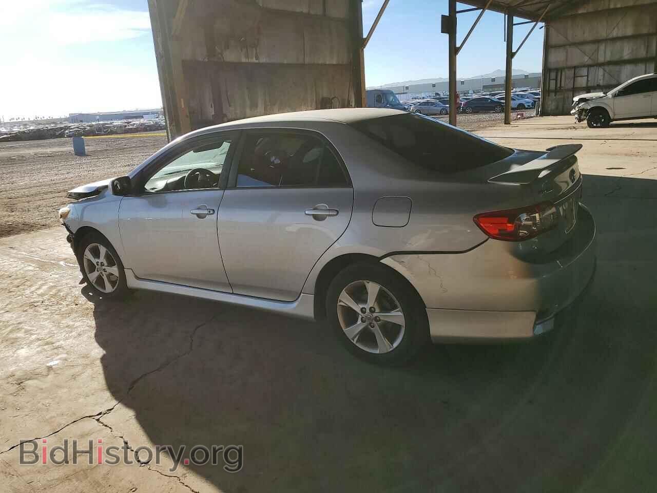 2011 TOYOTA COROLLA - VIN: 2T1BU4EEXBC564739 - Фото 2