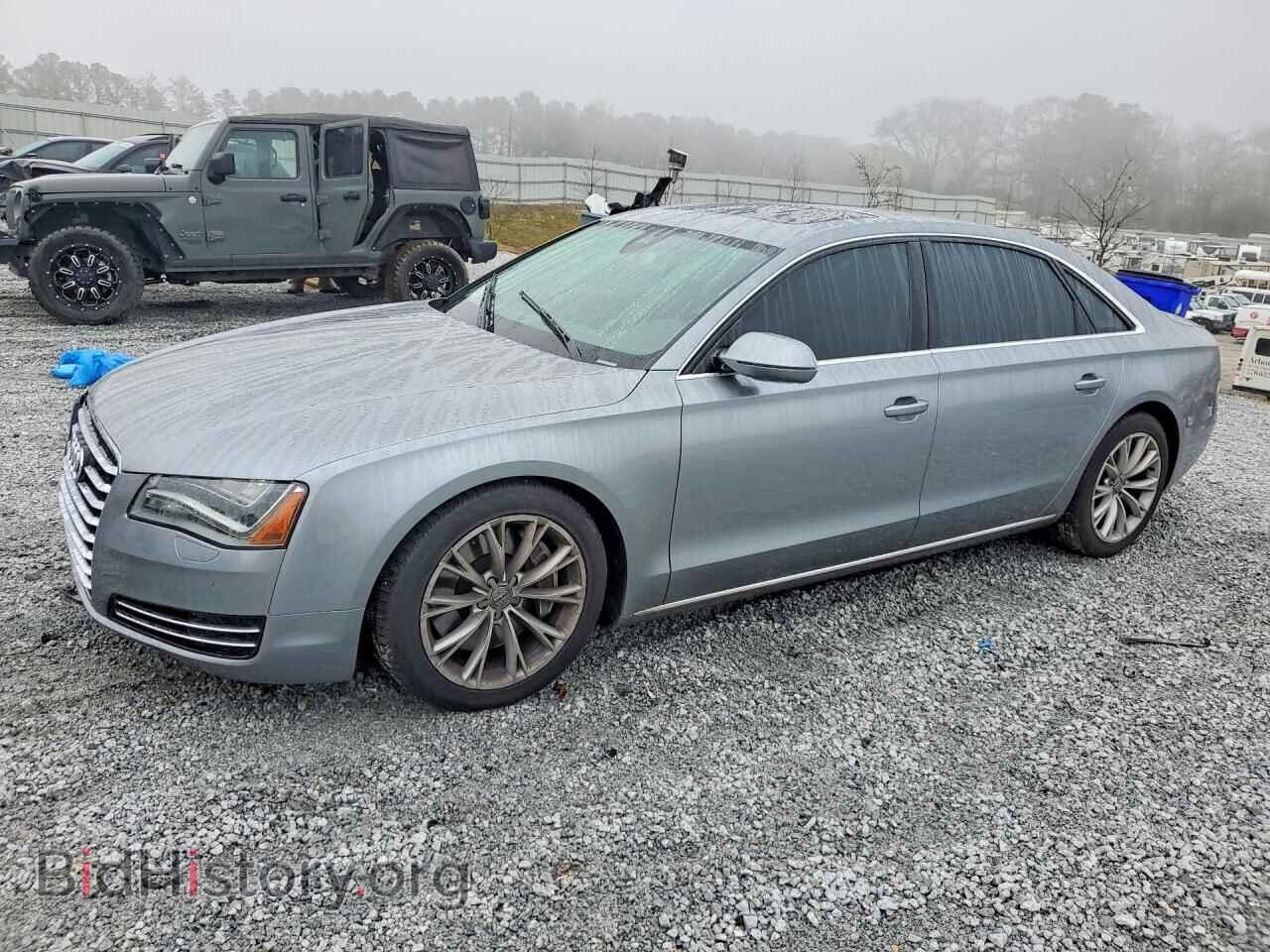 Photo WAURVAFD1CN024563 - AUDI A8 2012
