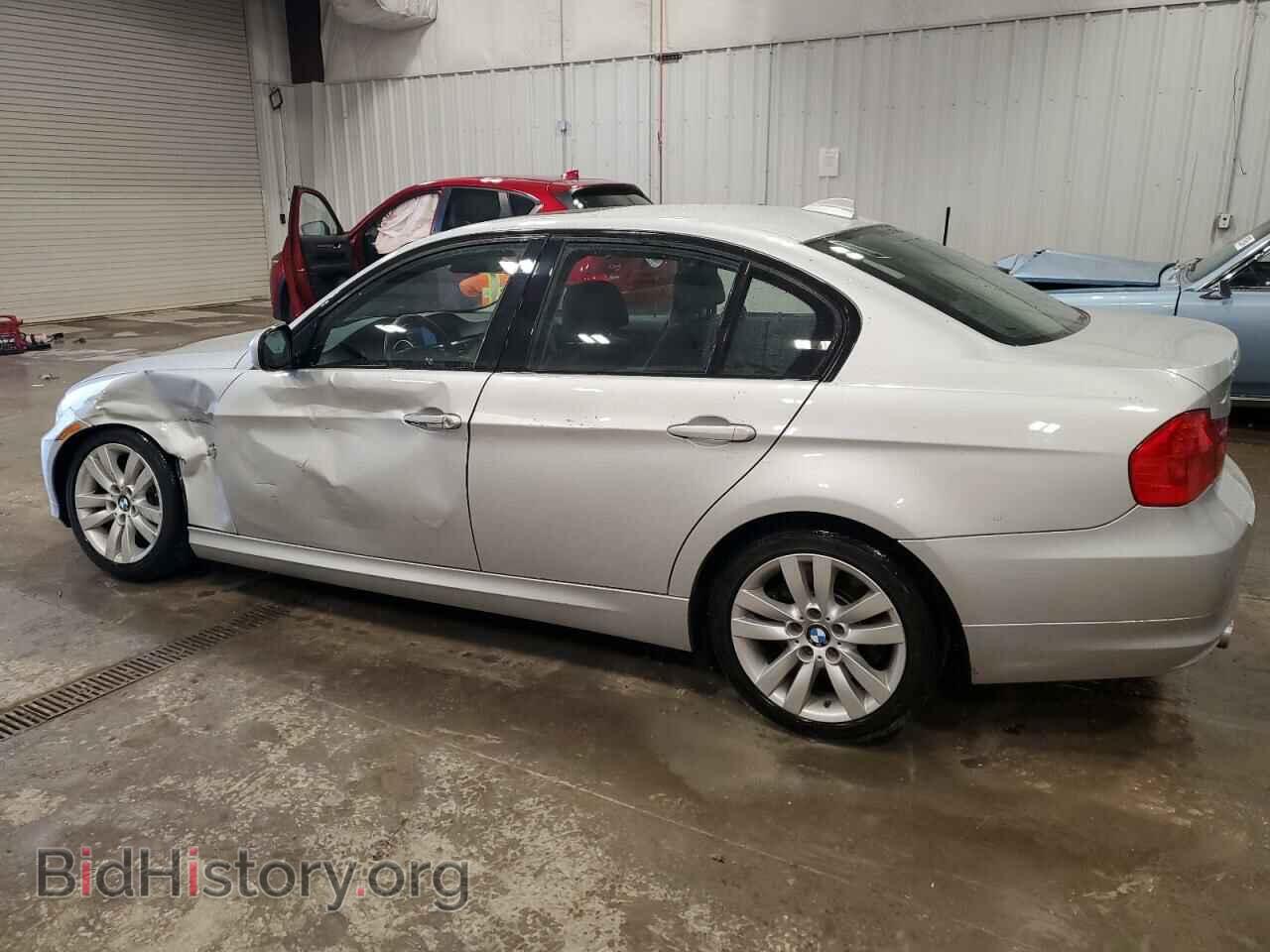 2011 BMW 3 SERIES - VIN: WBAPL5C54BA920119 - Фото 2
