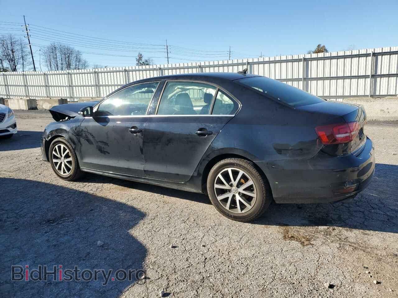 2017 VOLKSWAGEN JETTA - VIN: 3VWDB7AJ2HM245075 - Фото 2