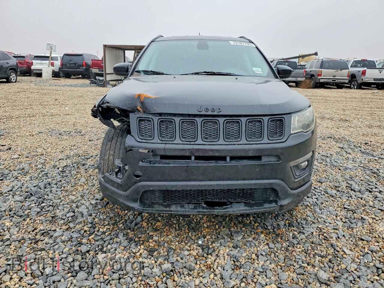 2018 JEEP COMPASS - VIN: 3C4NJDBB1JT394749 - Фото 5