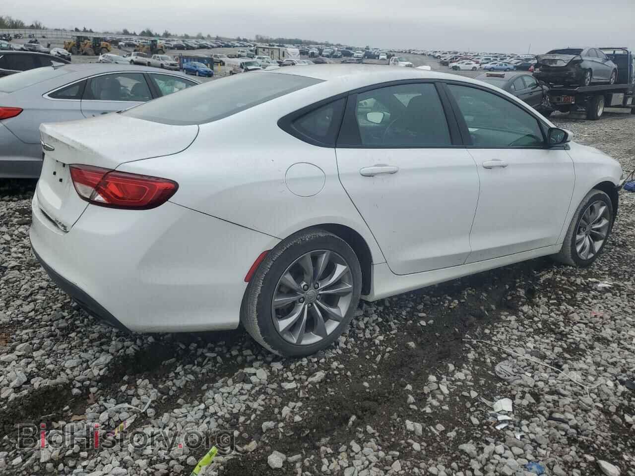 2015 CHRYSLER 200 - VIN: 1C3CCCBB2FN716340 - Фото 3