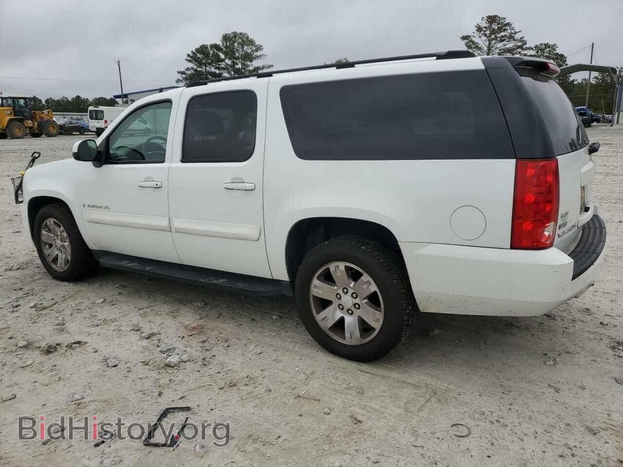 2007 GMC YUKON - VIN: 1GKFC16057J238157 - Фото 2