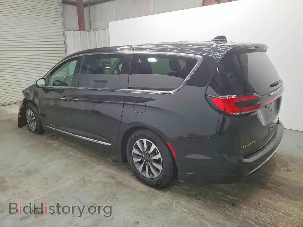 2023 CHRYSLER PACIFICA - VIN: 2C4RC1S70PR604162 - Photo 2