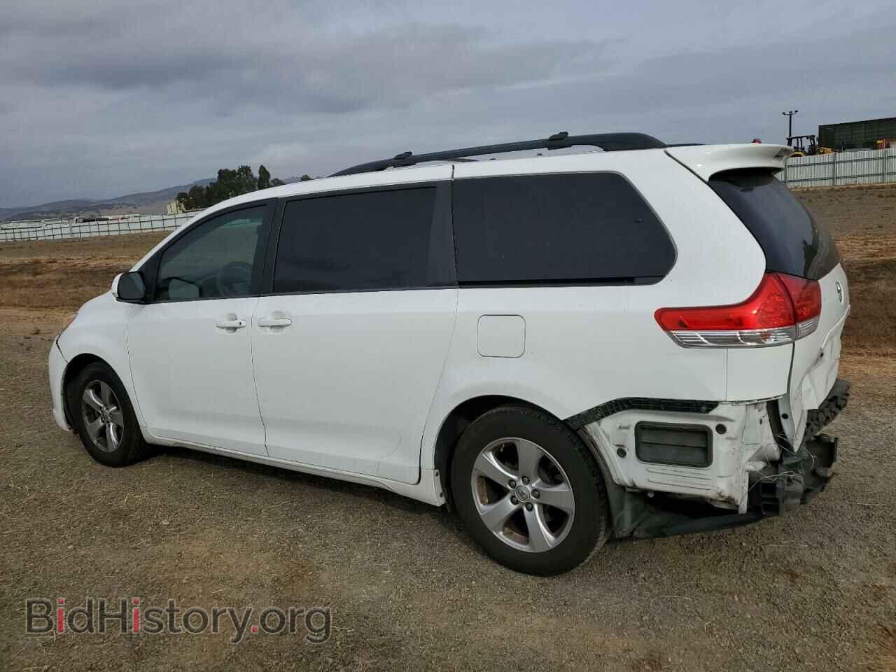 2014 TOYOTA All Models - VIN: 5TDKK3DC0ES522432 - Фото 2