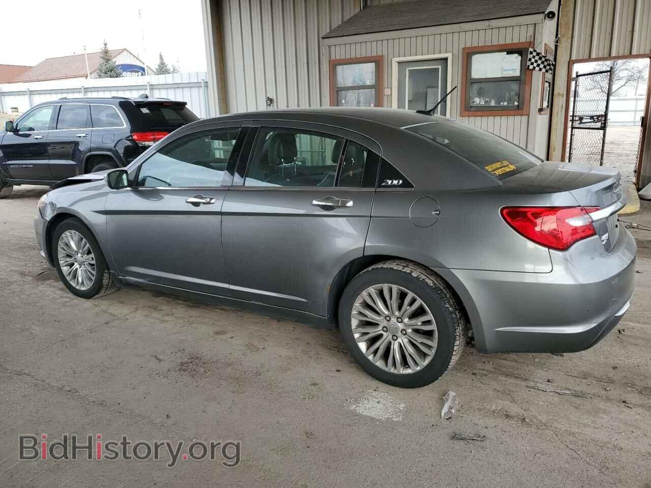 2012 CHRYSLER 200 - VIN: 1C3CCBCG1CN203189 - Фото 2