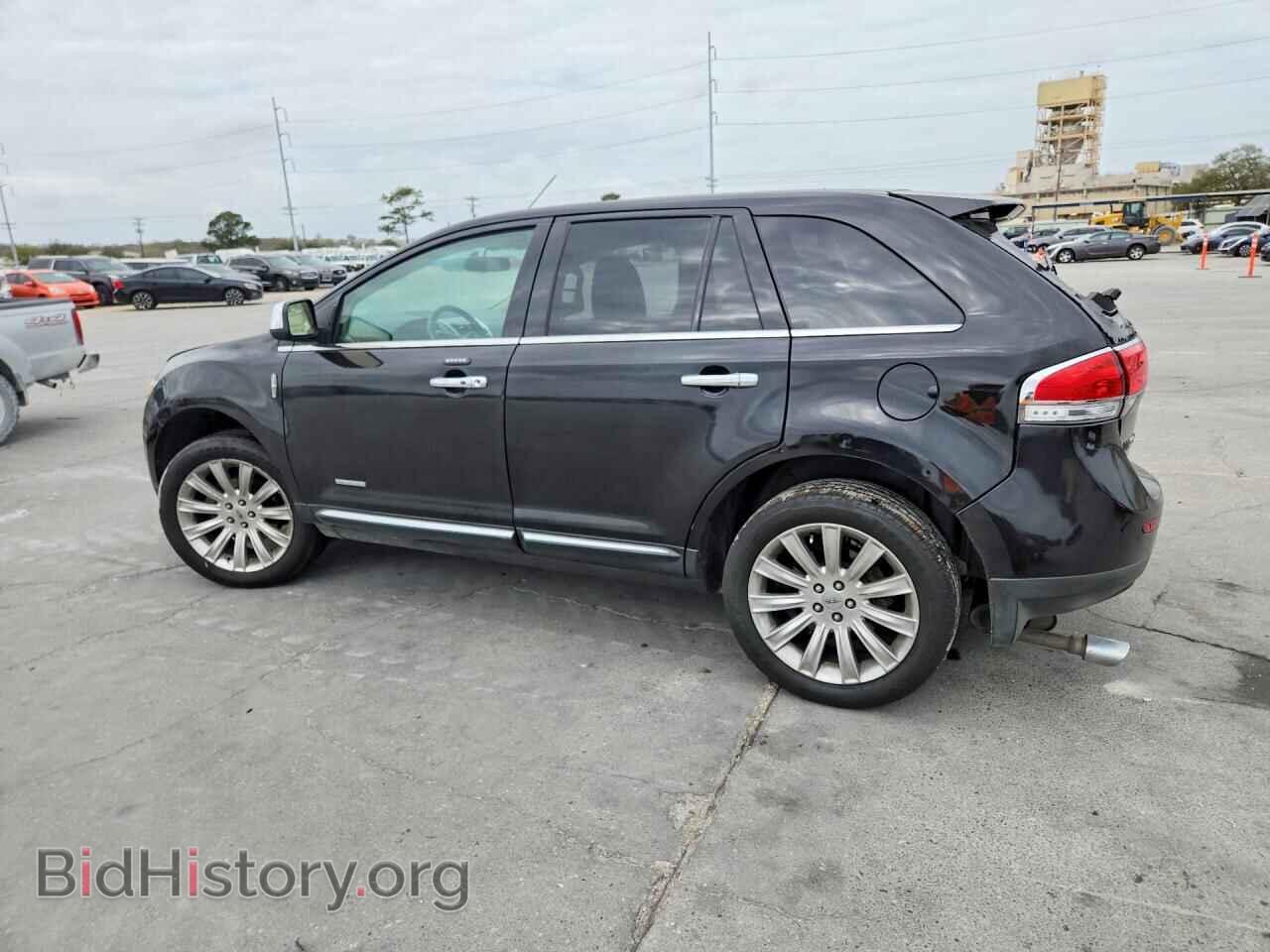 2011 LINCOLN MKX - VIN: 2LMDJ6JKXBBJ10184 - Фото 2