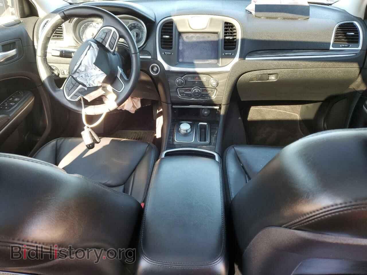 2018 CHRYSLER 300 - VIN: 2C3CCARG5JH314366 - Фото 8