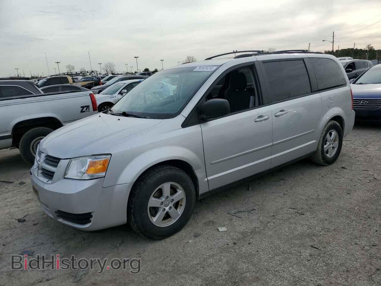Фотография 2D4RN3D15AR390133 - DODGE CARAVAN 2010