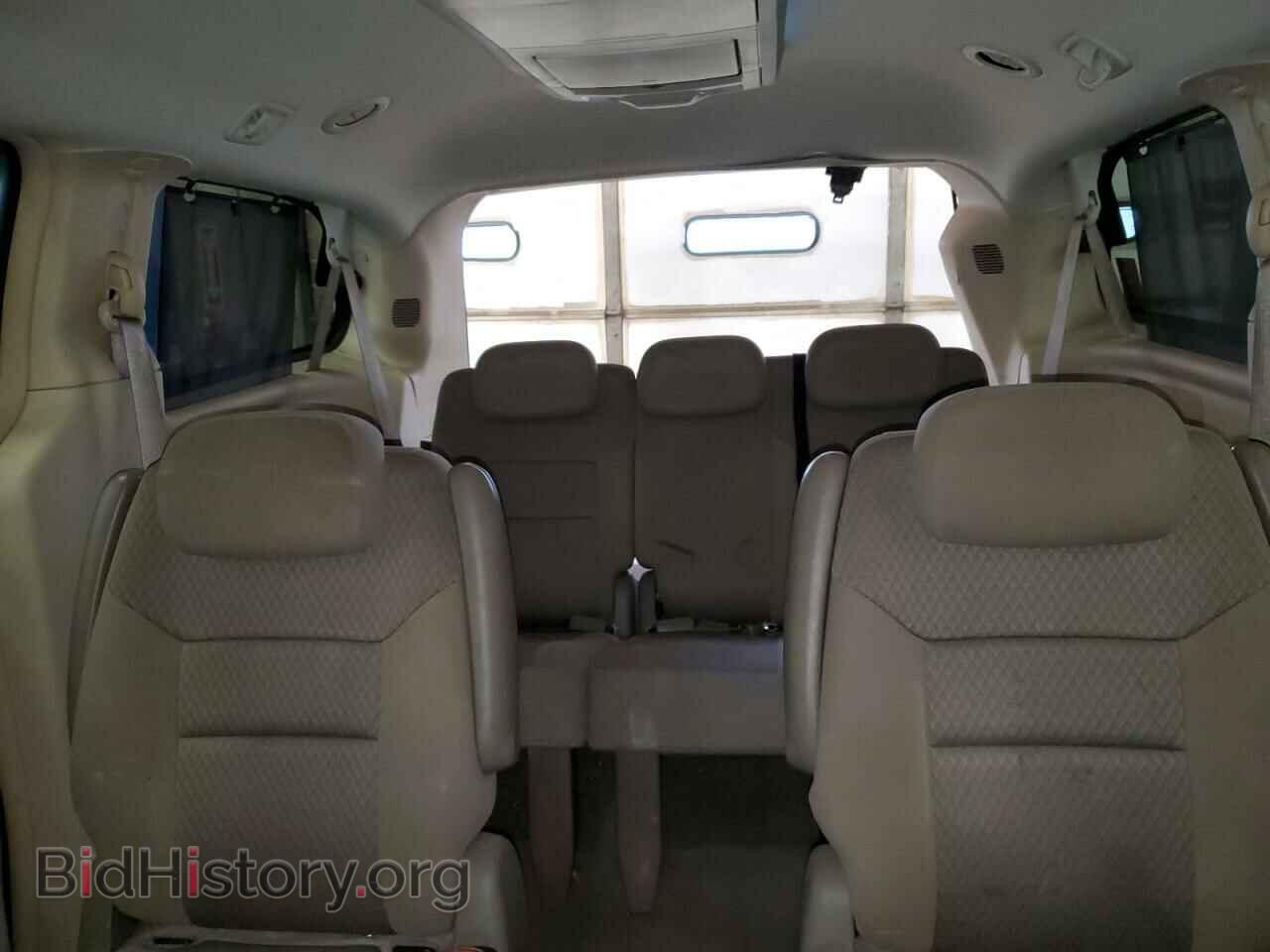 2009 CHRYSLER MINIVAN - VIN: 2A8HR54129R635385 - Фото 10