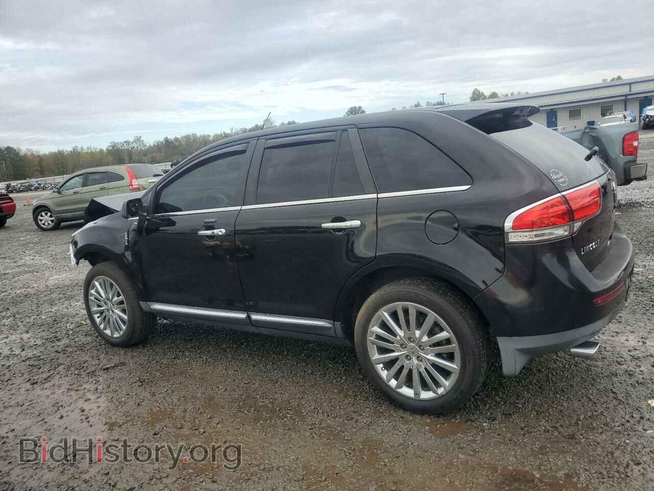 2011 LINCOLN MKX - VIN: 2LMDJ8JK1BBJ32926 - Фото 2