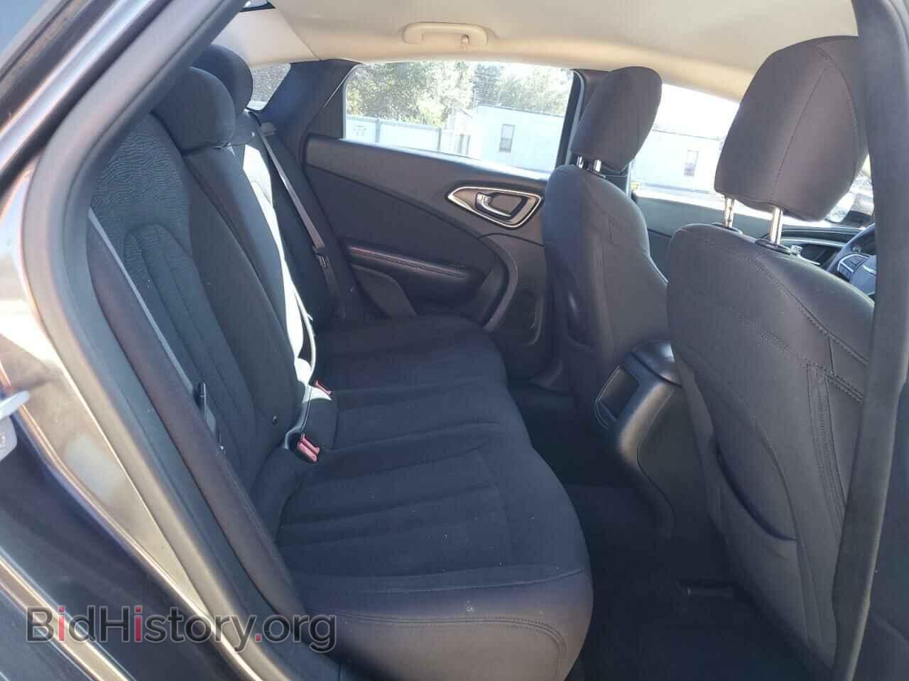 2015 CHRYSLER 200 - VIN: 1C3CCCAB0FN652090 - Фото 10