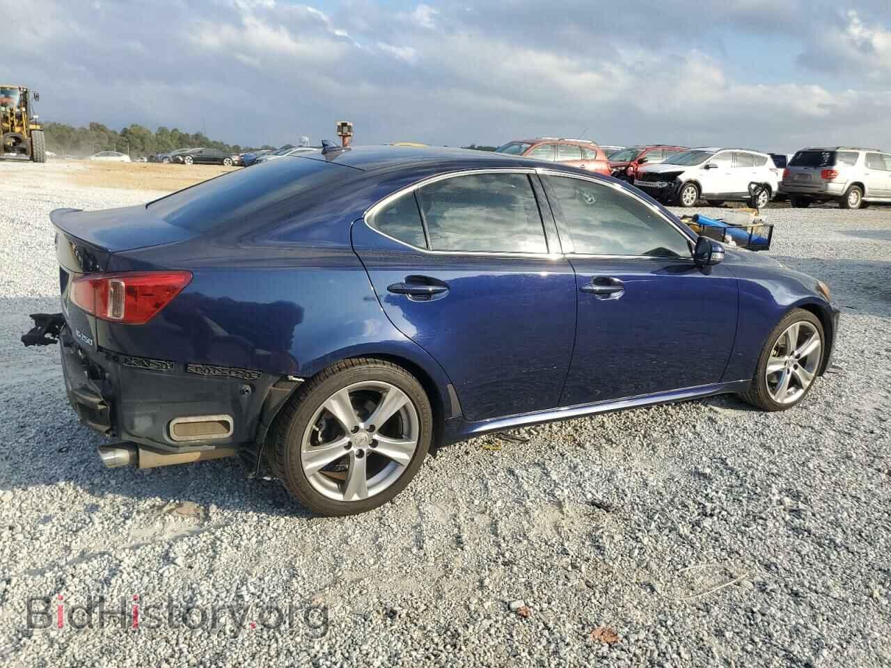 2011 LEXUS IS - VIN: JTHBF5C27B5148488 - Photo 3