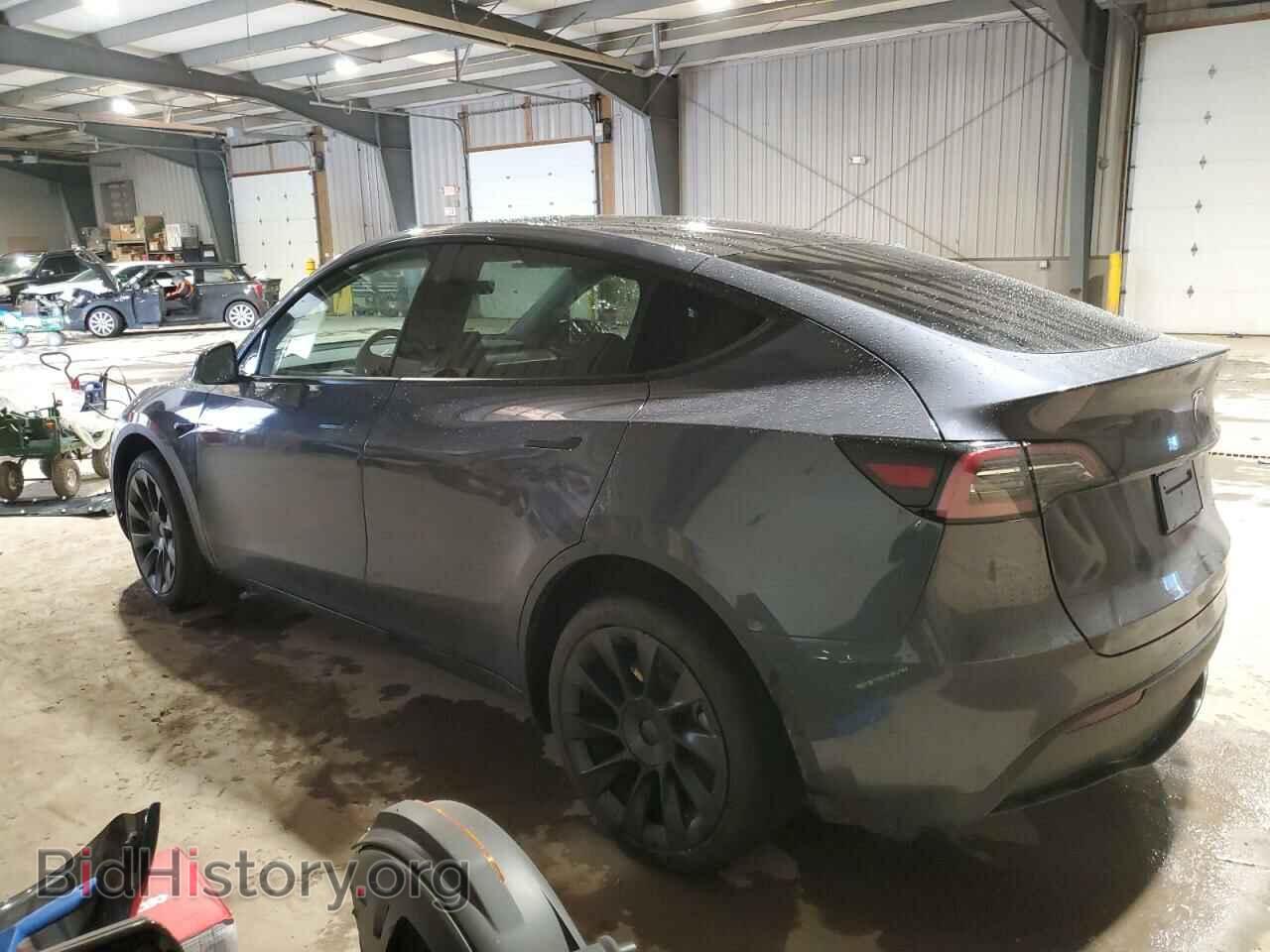 2023 TESLA MODEL Y - VIN: 7SAYGDEE5PF886972 - Фото 2