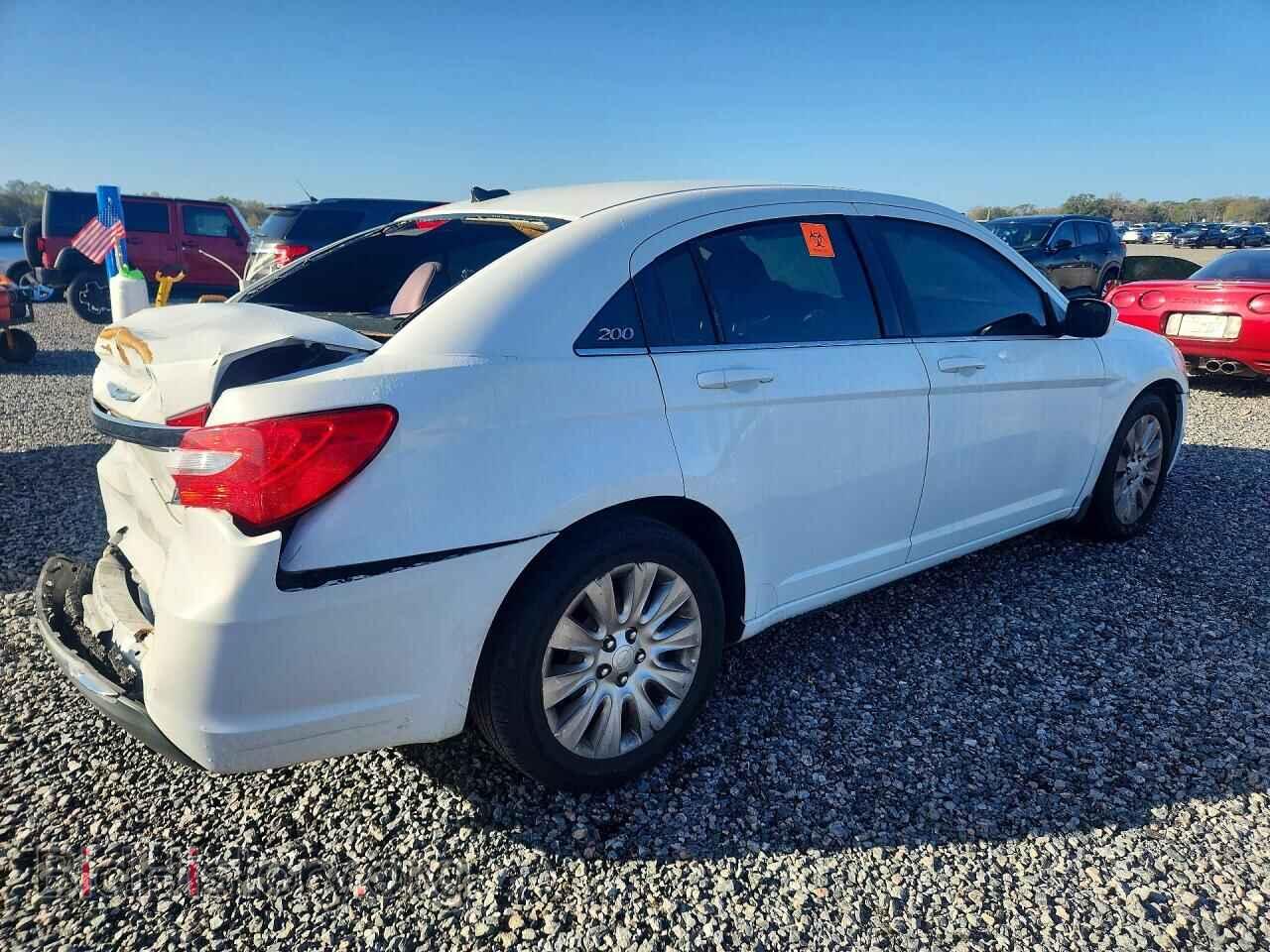 2014 CHRYSLER 200 - VIN: 1C3CCBAB1EN208015 - Photo 3