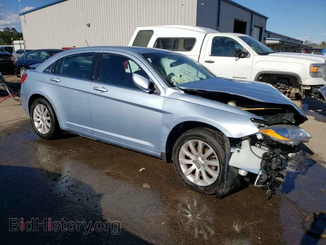 2013 CHRYSLER 200 - VIN: 1C3CCBBB1DN602689 - Photo 4