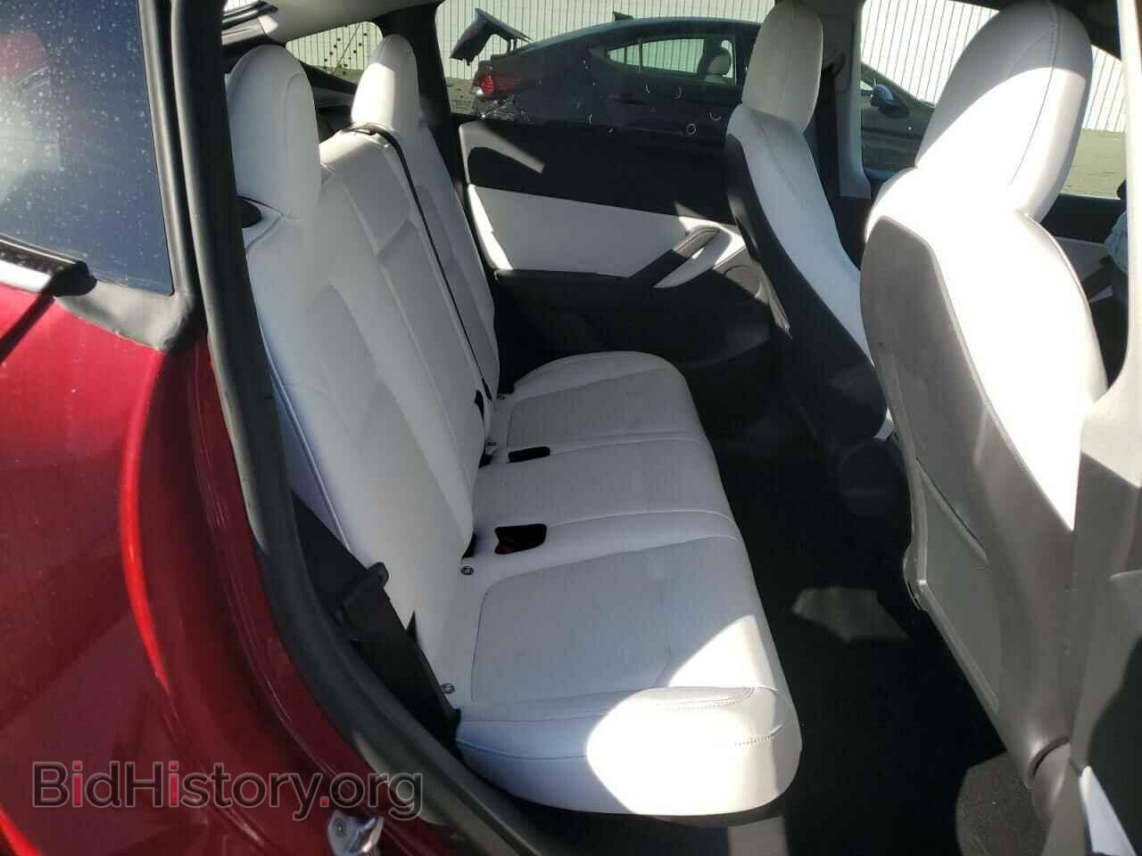 2022 TESLA MODEL Y - VIN: 7SAYGDEF4NF486990 - Фото 10