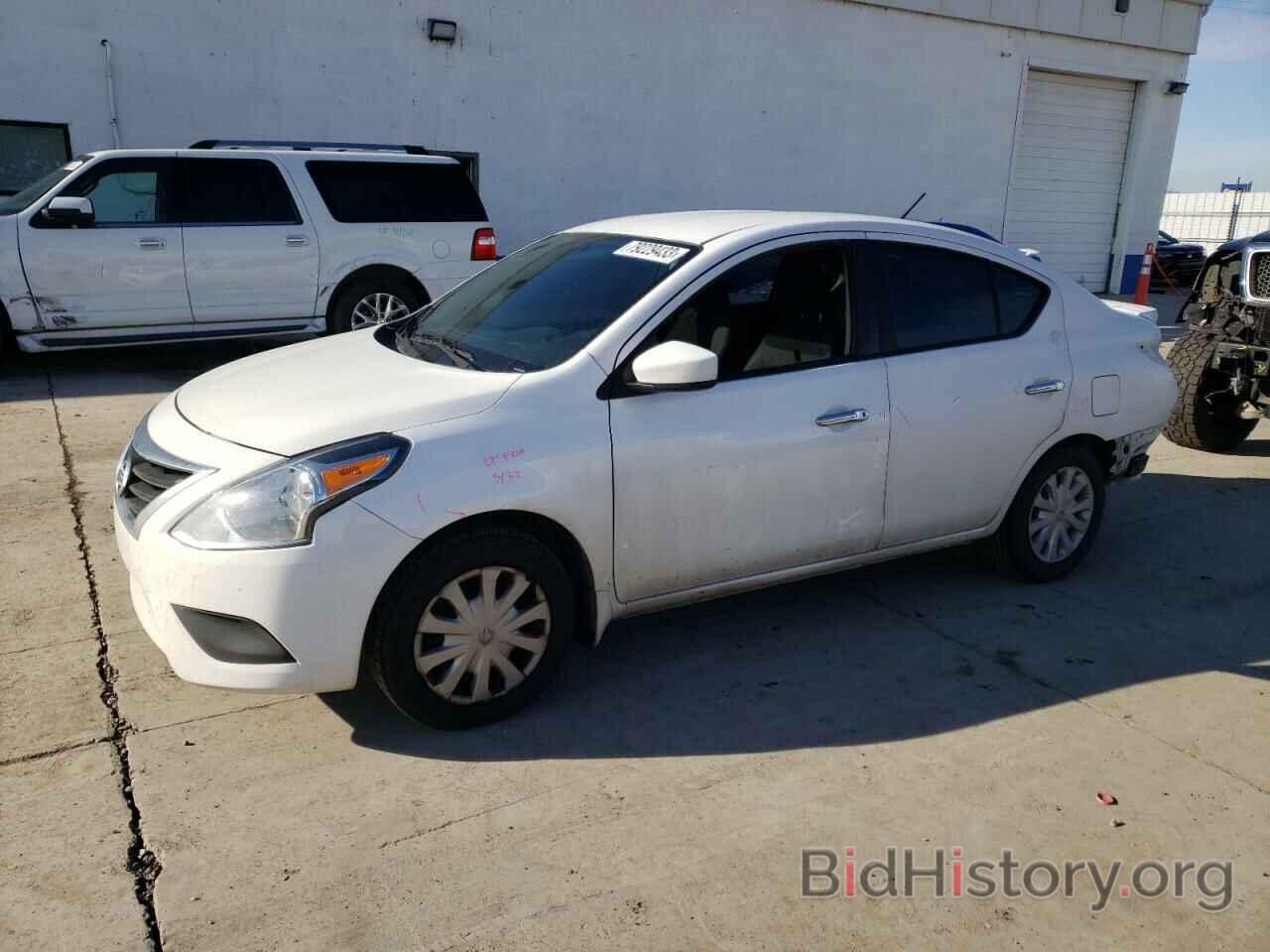 Photo 3N1CN7AP2HL822898 - NISSAN VERSA 2017