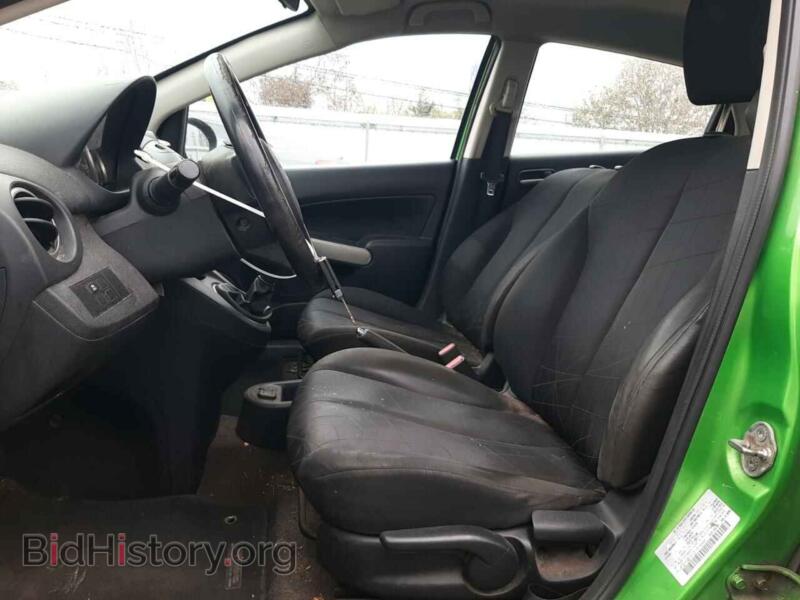 2011 Mazda 2 (VIN JM1DE1HY8B0131103) — фото 7 из 12