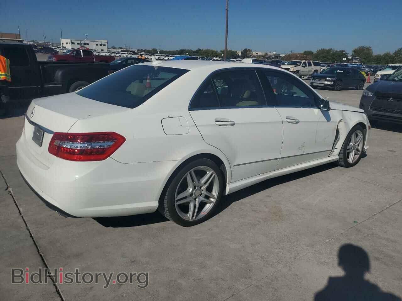 2013 MERCEDES-BENZ E-CLASS - VIN: WDDHF5KB6DA756516 - Фото 3