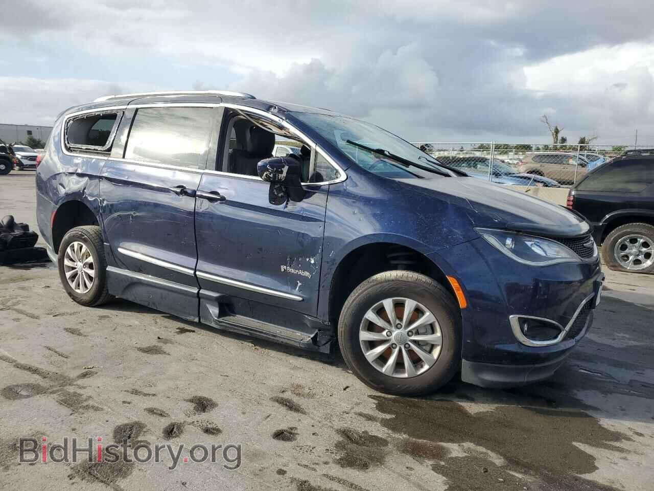 2019 CHRYSLER PACIFICA - VIN: 2C4RC1BG7KR732536 - Фото 4