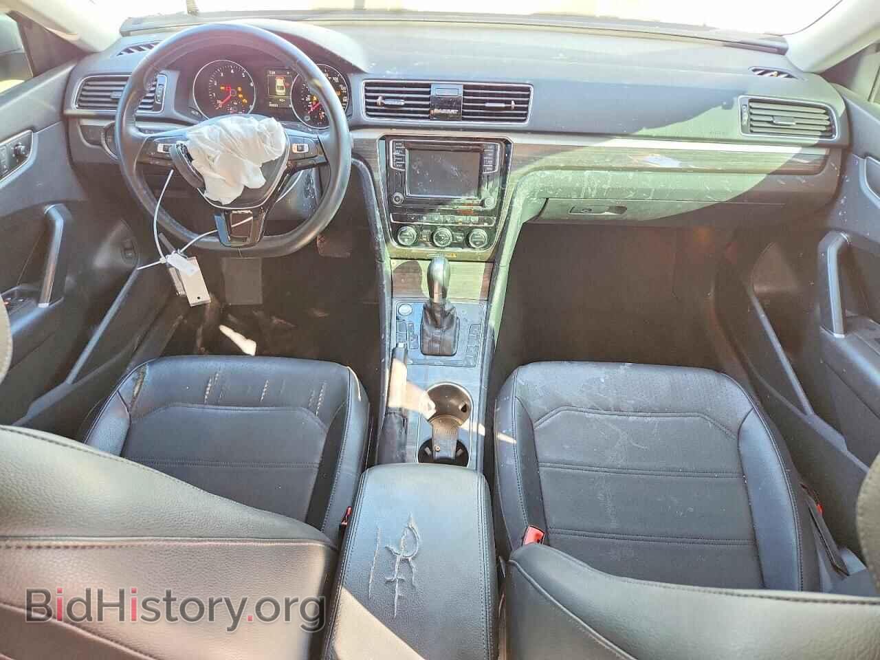 2018 VOLKSWAGEN PASSAT - VIN: 1VWBA7A30JC008331 - Фото 8