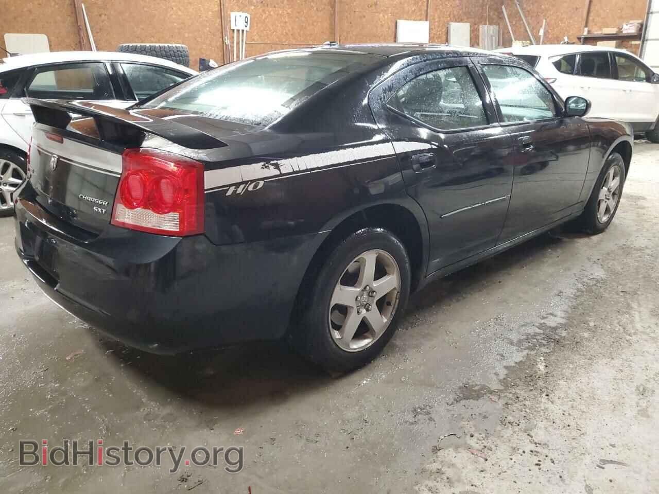 2010 DODGE CHARGER - VIN: 2B3CK3CV9AH144046 - Фото 3