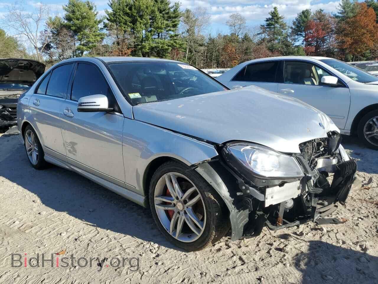 2012 MERCEDES-BENZ C-CLASS - VIN: WDDGF8BB2CR200619 - Фото 4
