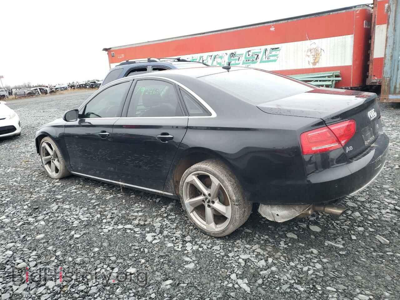 2011 AUDI A8 - VIN: WAUCVAFD7BN024216 - Photo 2