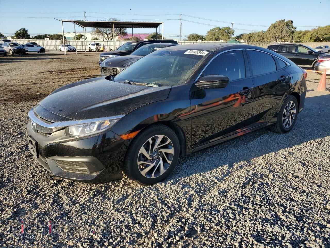 Photo 2HGFC2F73HH541182 - HONDA CIVIC 2017