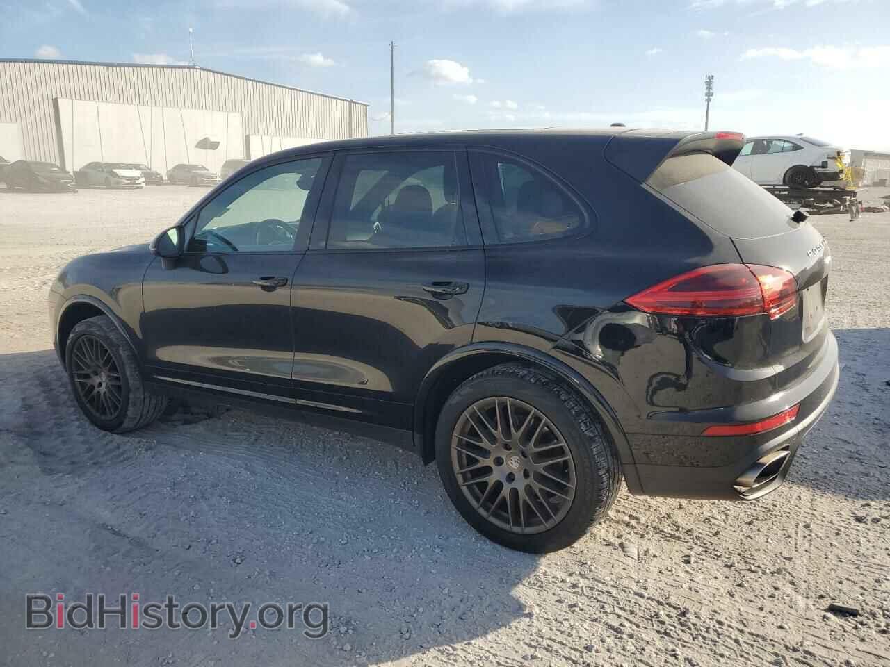 2017 PORSCHE CAYENNE - VIN: WP1AA2A24HKA80530 - Фото 2