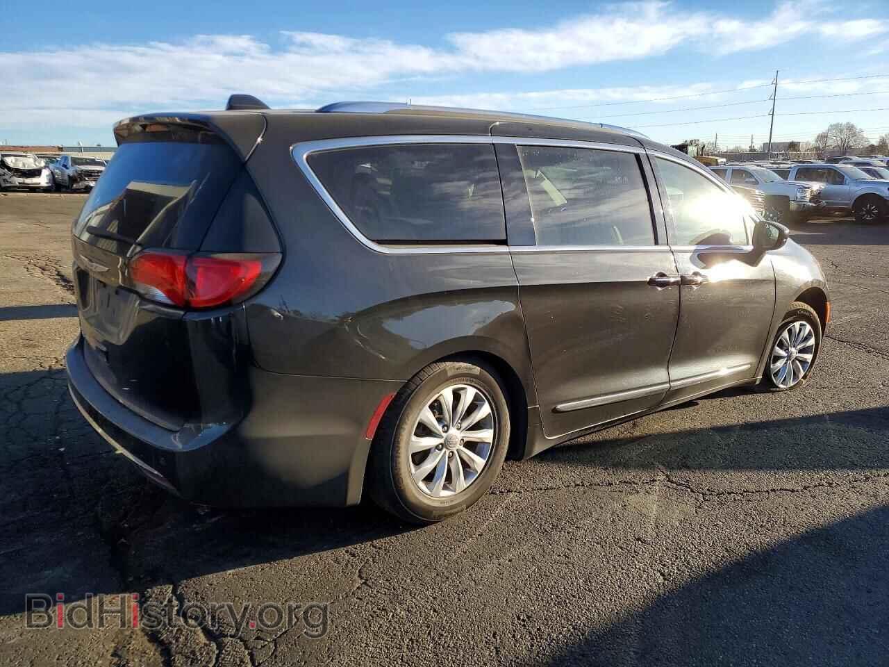 2019 CHRYSLER PACIFICA - VIN: 2C4RC1BG6KR593208 - Фото 3