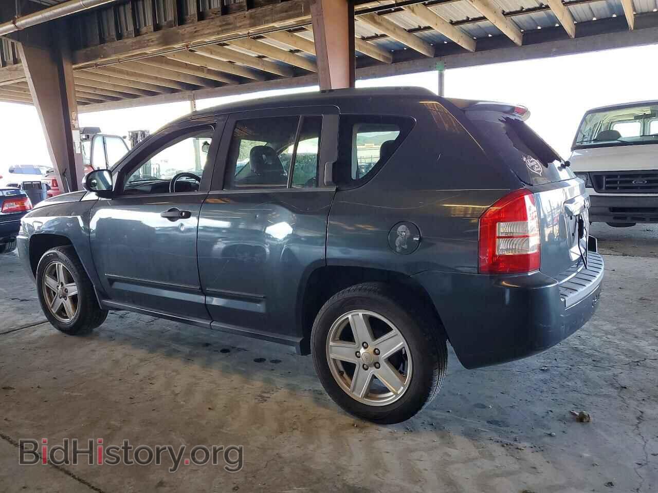 2008 JEEP COMPASS SP - VIN: 1J8FT47WX8D644444 - Фото 2