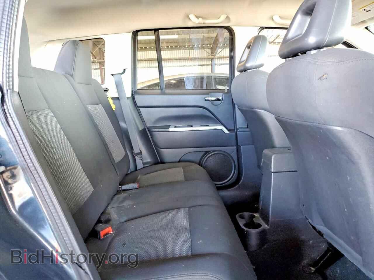 2008 JEEP COMPASS SP - VIN: 1J8FT47WX8D644444 - Фото 11