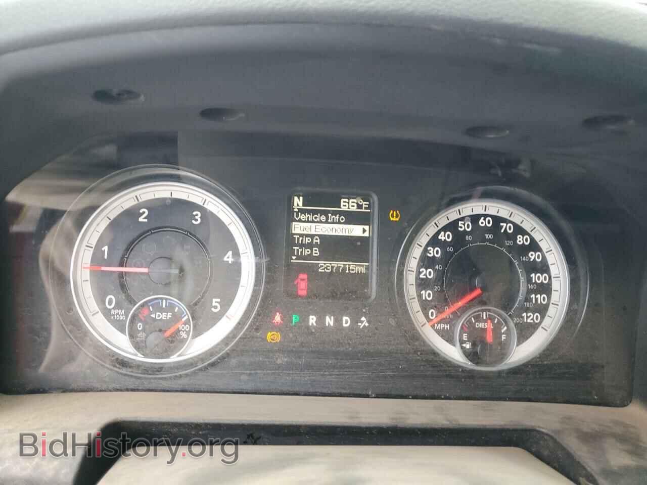 2014 RAM All Models - VIN: 3C6UR4DL5EG230517 - Фото 9