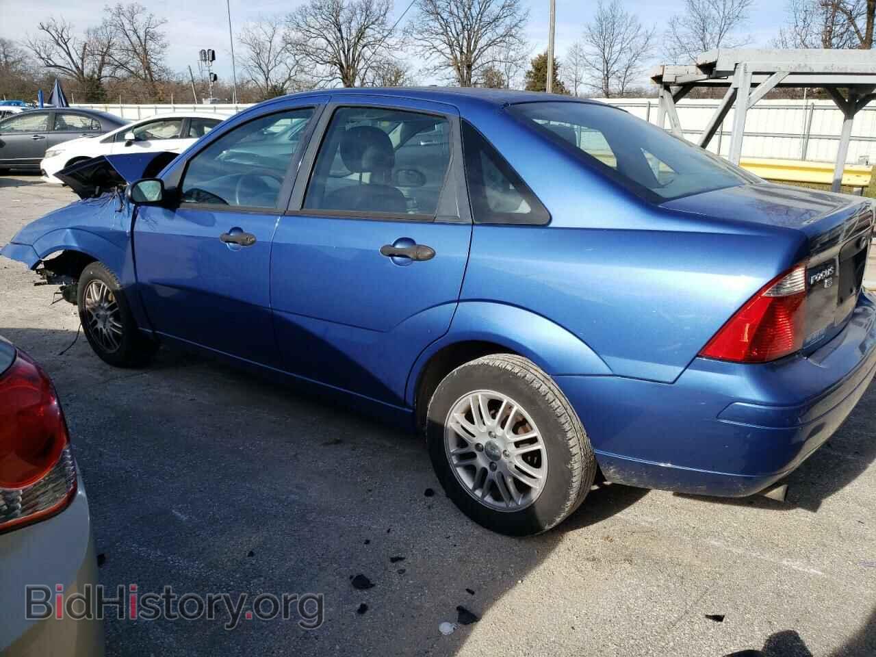 2005 FORD FOCUS - VIN: 1FAFP34N25W196613 - Фото 2