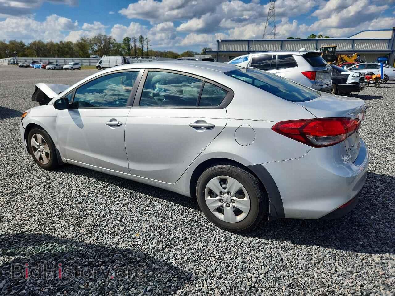 2017 KIA FORTE - VIN: 3KPFK4A78HE106321 - Фото 2