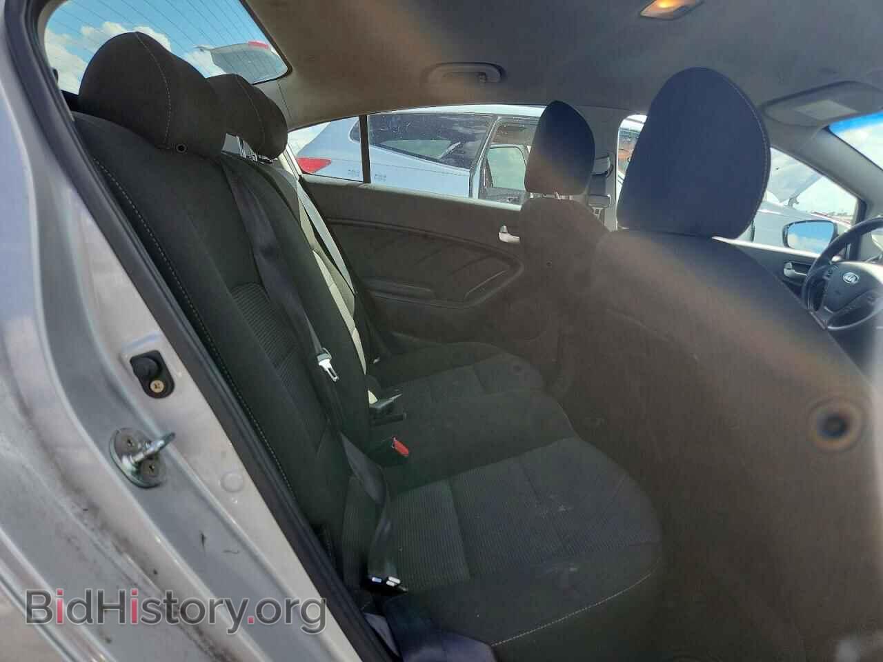 2017 KIA FORTE - VIN: 3KPFK4A78HE106321 - Фото 10