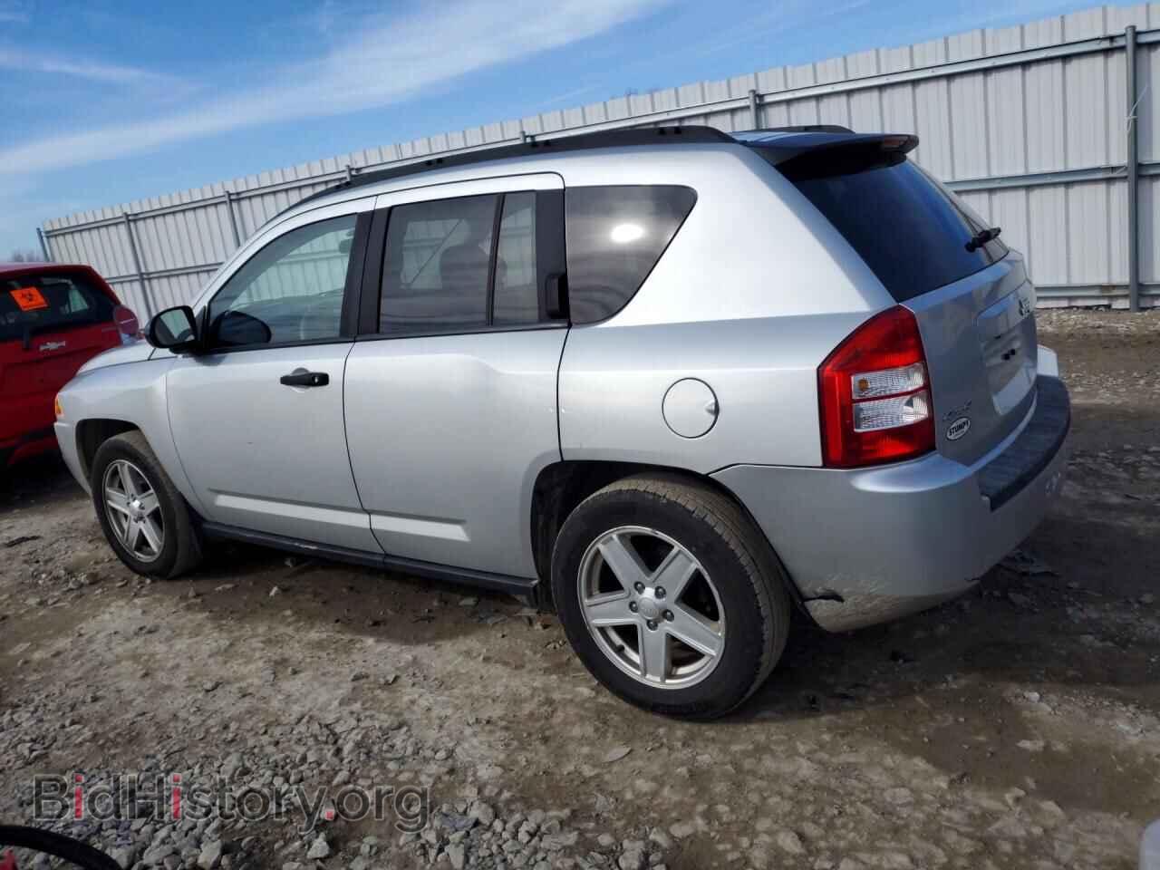 2007 JEEP COMPASS - VIN: 1J8FF47W47D122639 - Photo 2
