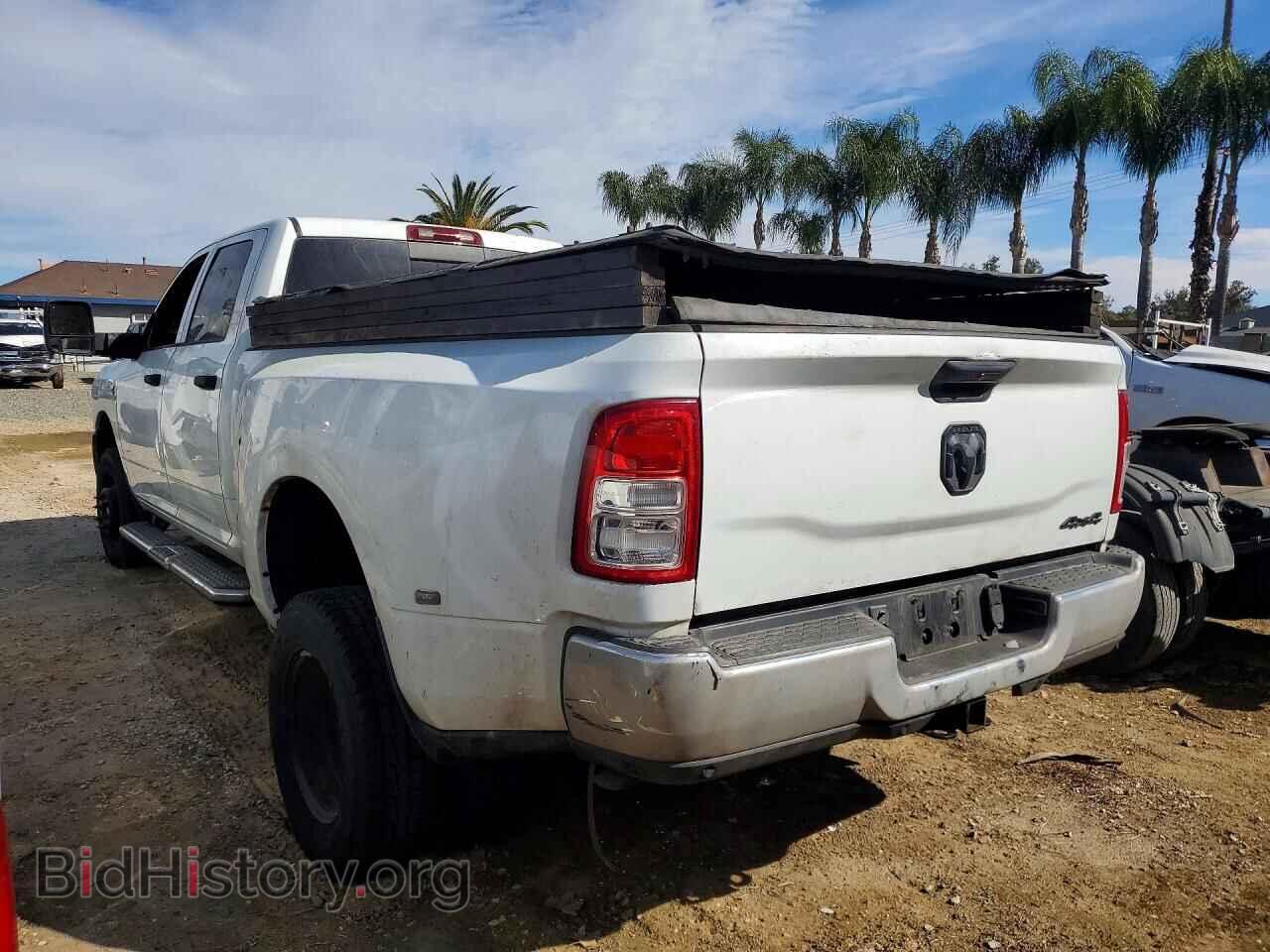 2024 RAM 3500 - VIN: 3C63RRGLXRG347777 - Фото 2
