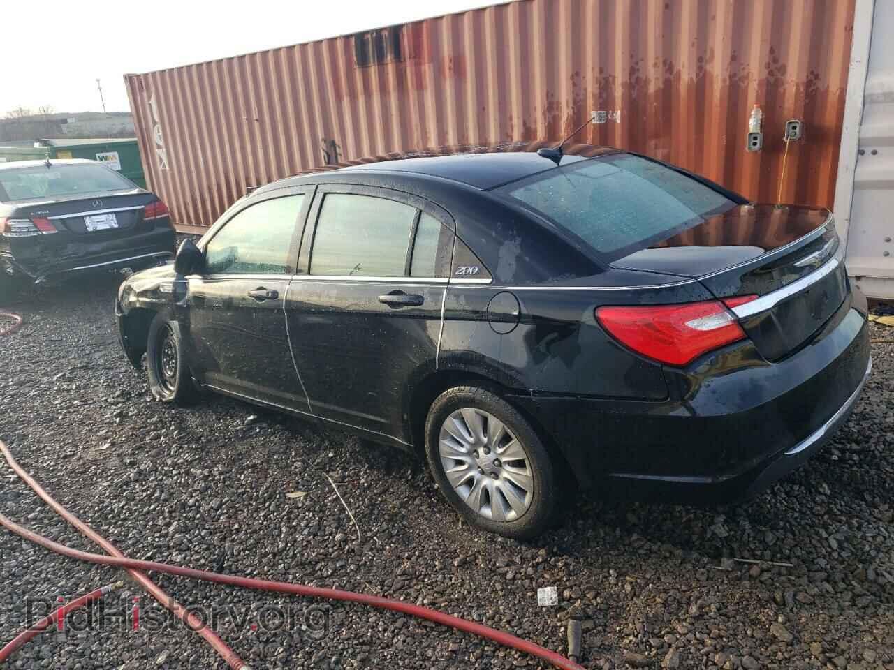 2012 CHRYSLER 200 - VIN: 1C3CCBAB1CN292396 - Фото 2