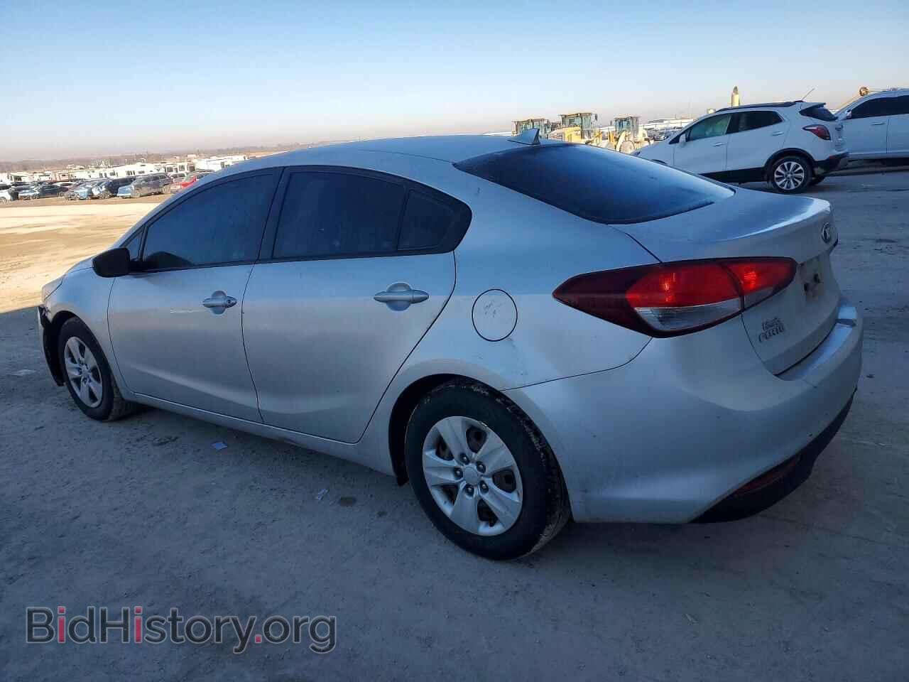 2017 KIA FORTE - VIN: 3KPFK4A75HE157758 - Фото 2